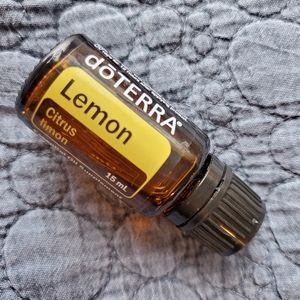 1 Bottle DoTERRA Lemon oil (15ml)